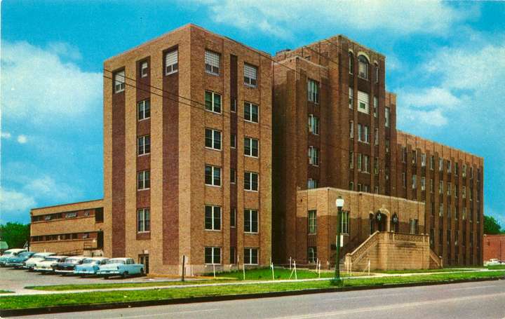Postcard of Santa Fe Hospital, Topeka, Kansas
