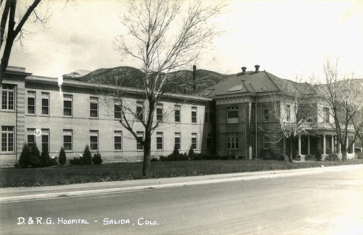 Postcard of Denver and Rio Grande Western Hospital, Salida, Colorado