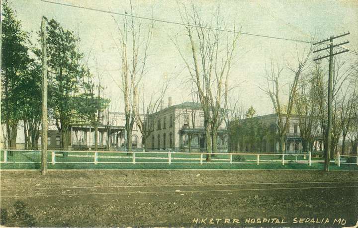 Postcard of MK&T Hospital, Sedalia, Missouri