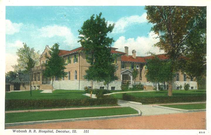 Postcard of Wabash Railroad Hospital, Decatur, Illinois